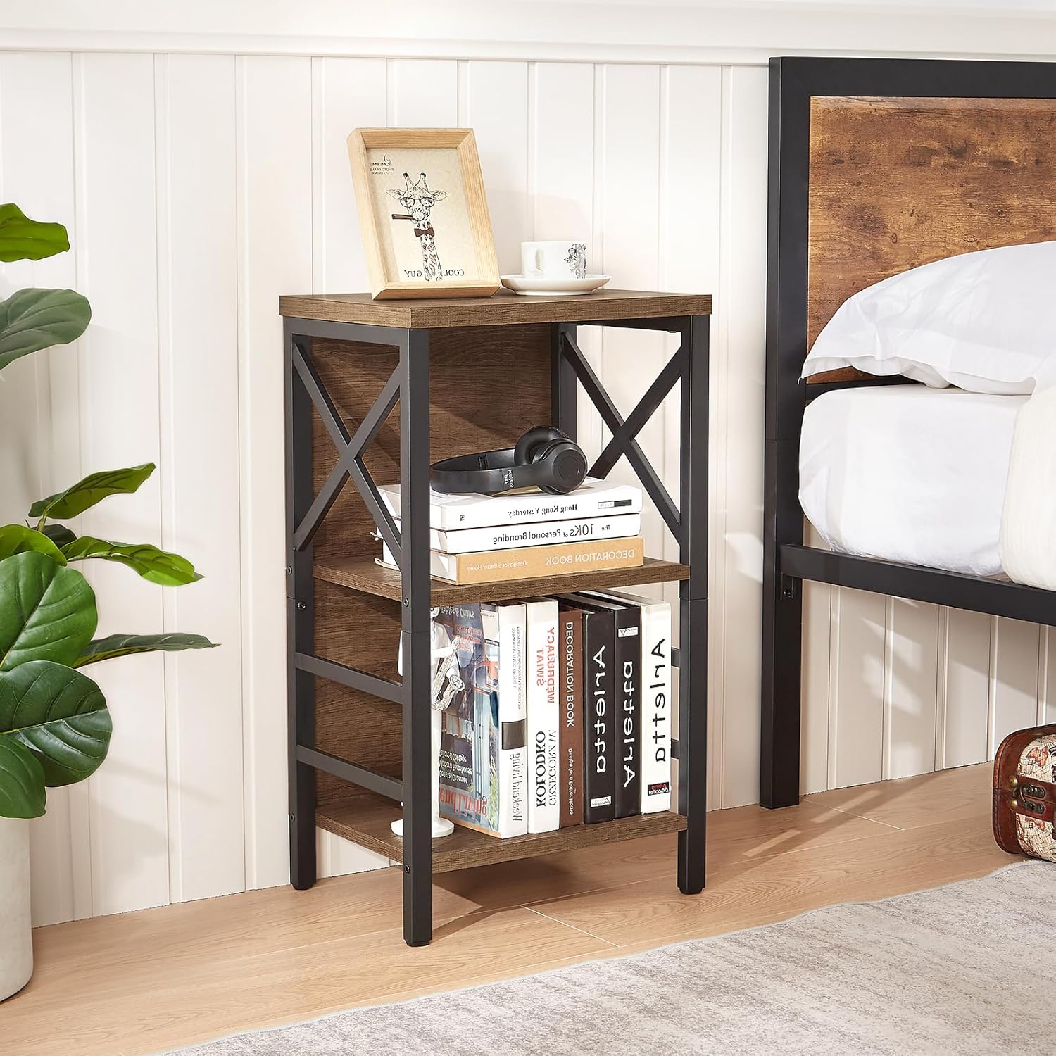 MNEETRUNG Small Bookshelf,3 Tier Industrial Bookcase with Metal Frame and Backboard,Low Rustic Brown Book Shelf,Book case for Small Spaces,Living Room,Bedroom and Home Office